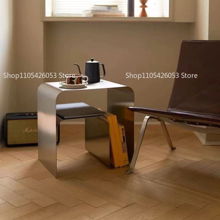 Table d'appoint, style médiéva - Desk Setup Modern avis et prix