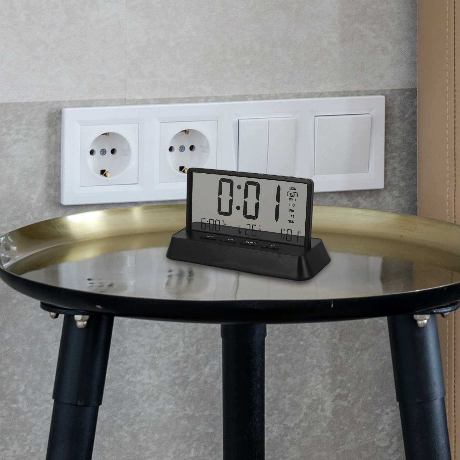 Réveil numérique compact en pl - Desk Setup For Office avis et prix